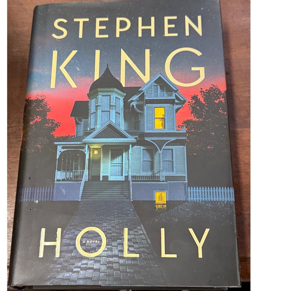Stephen King Holly Hardcover Novel 2023 First Edition Scribner Thriller Mystery